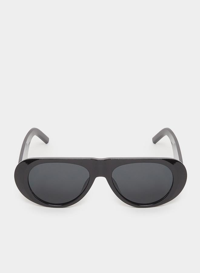 ستايلي نظارة شمسية بإطار بيضاوي أسود - Image 2